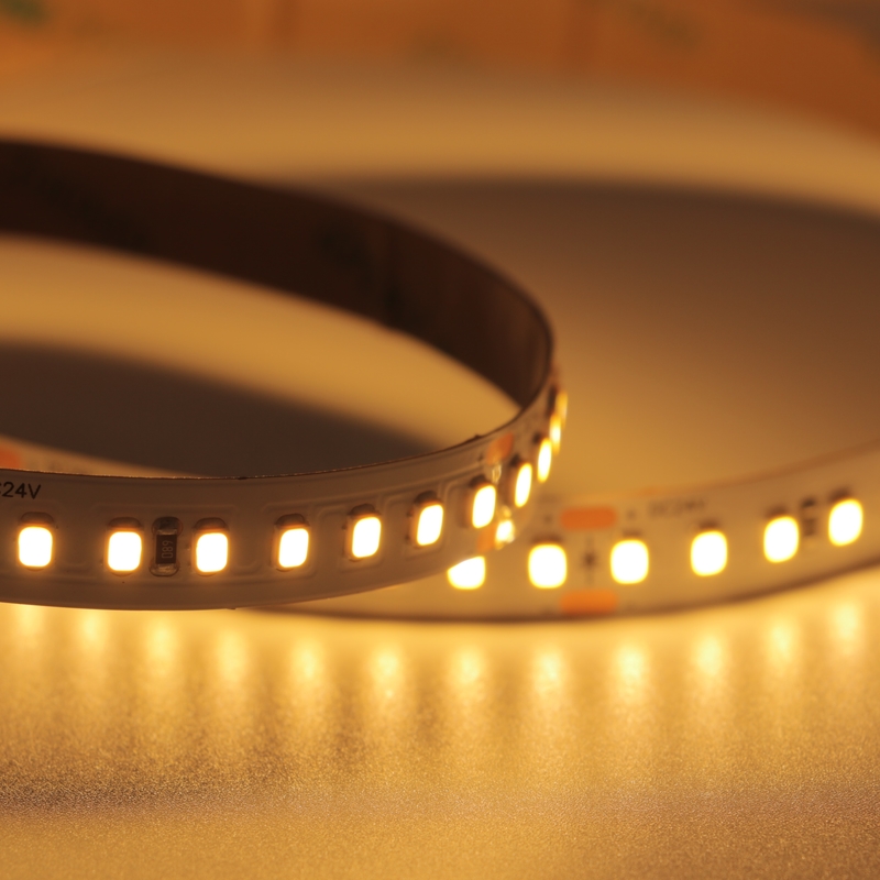 97LM/W ERP LED Strip 2835 140LEDs Per Meter 5 Years Warranty WHT 6500K